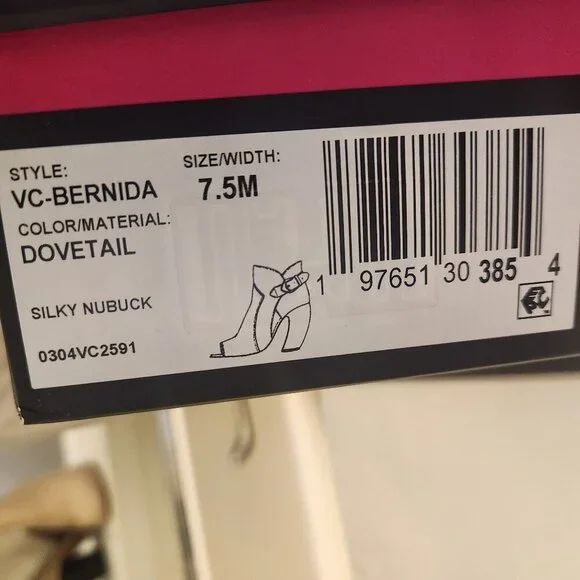 Vince Camuto Grey Leather " Bernida" Peep toe Heeled Sandals. NIB. Size Various - Picture 8 of 11